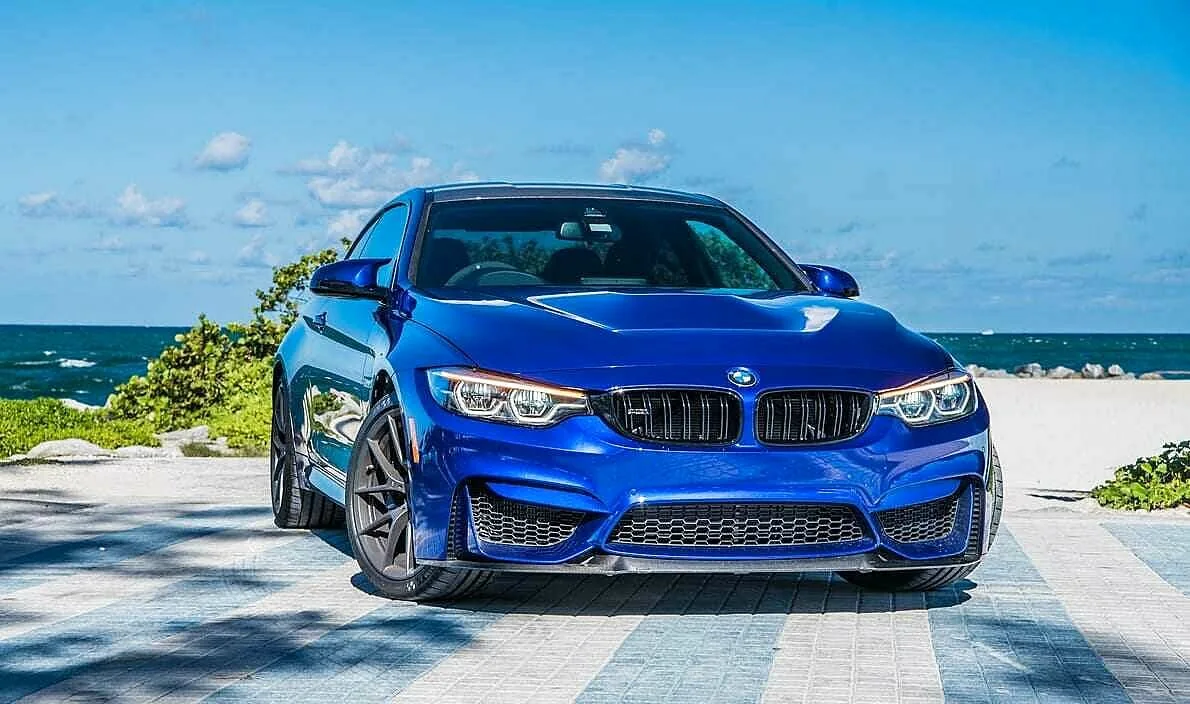 BMW m4 Competition sport 2019 — photograph 1 of 6