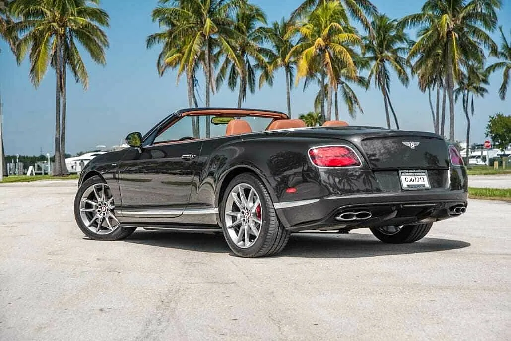 Bentley GTC V8S — fotografia 8 de 11