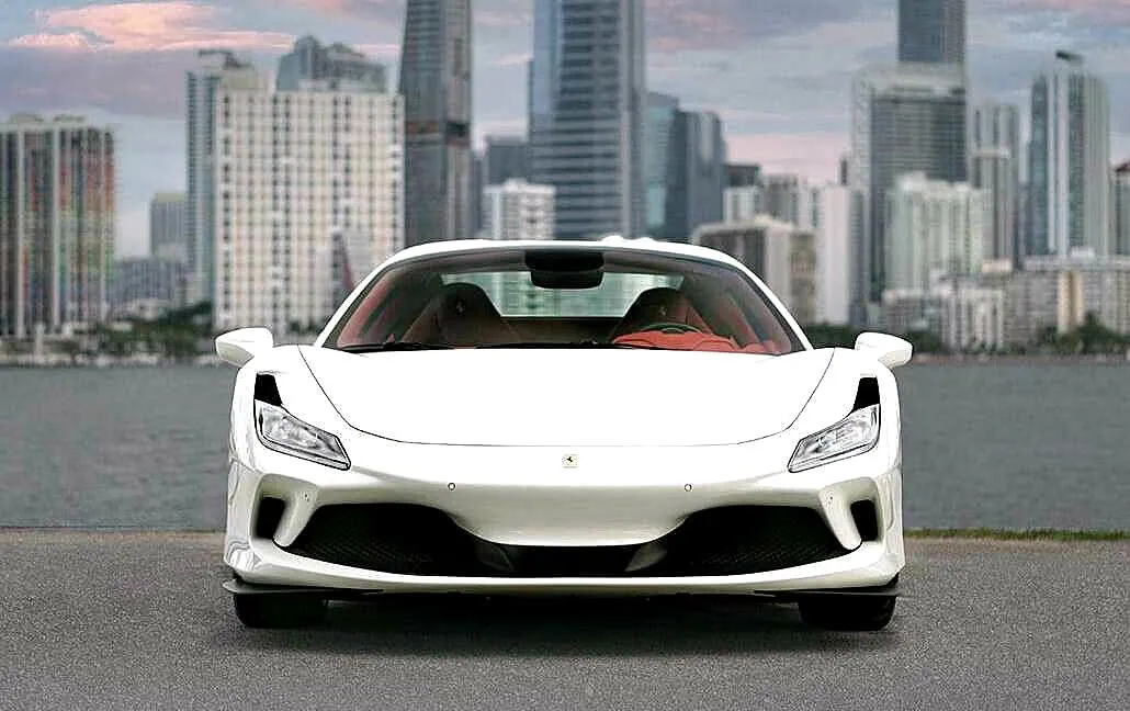 Ferrari F8 — fotografía 3 de 6