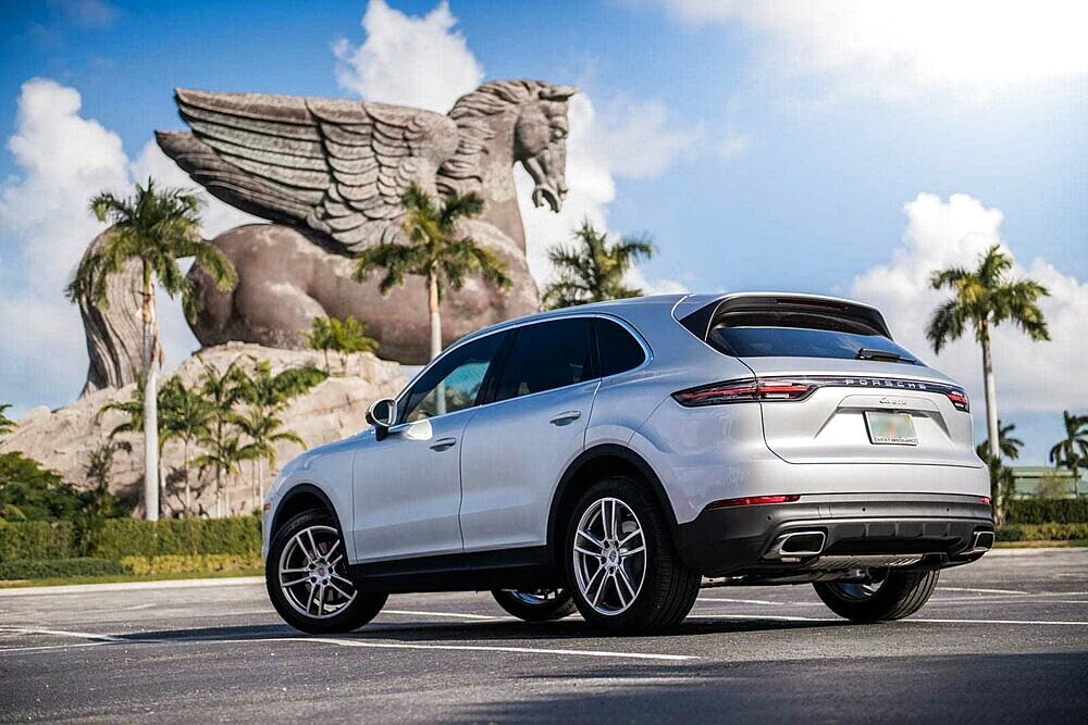 Porshe Cayenne rental Los Angeles