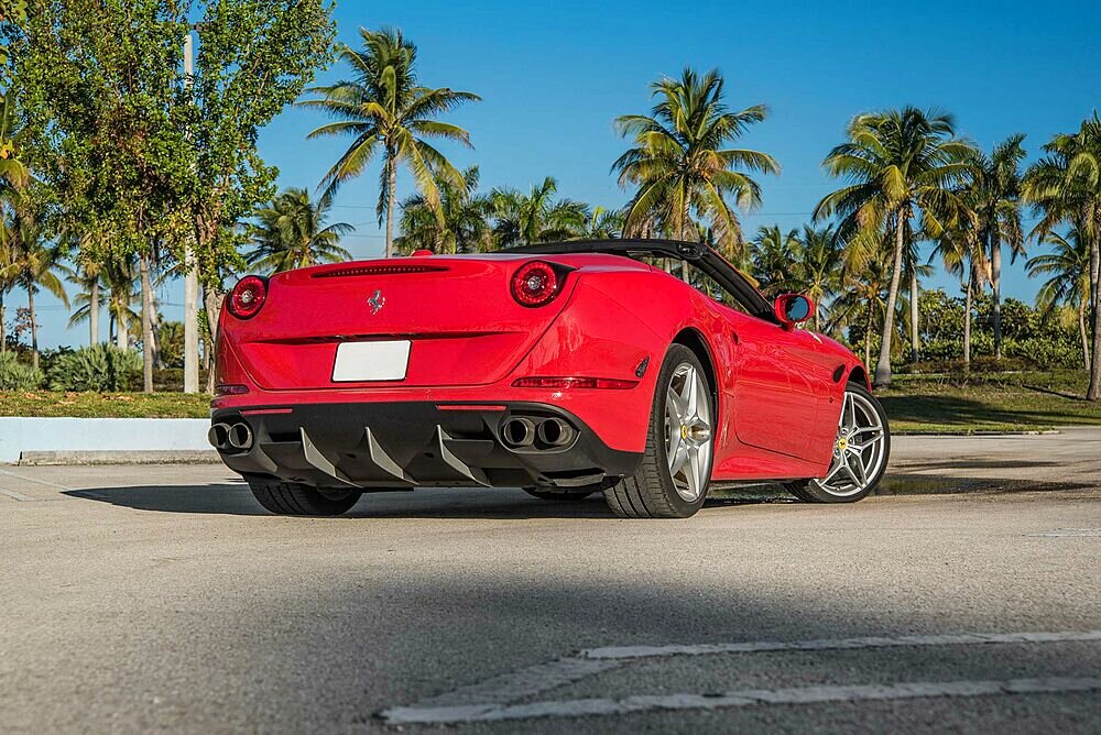 Rent Ferrari California T in Los Angeles