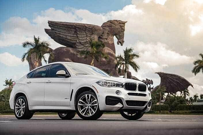 Аренда BMW X6 2019 в Лос-Анджелесе