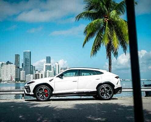 Lamborghini Urus rental Los Angeles