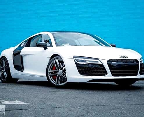 Audi R8 V10 2018 Coupe rent in Los Angeles