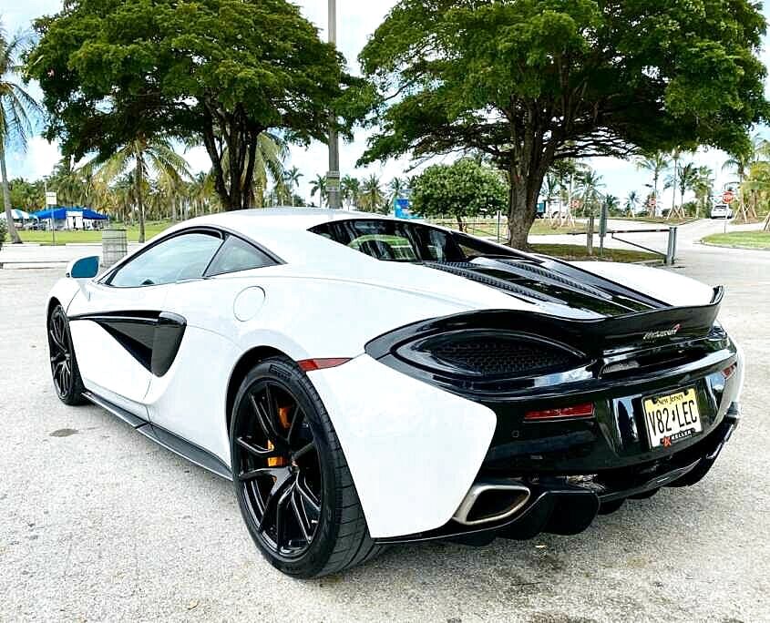 Mclaren 570s rent im los-angeles