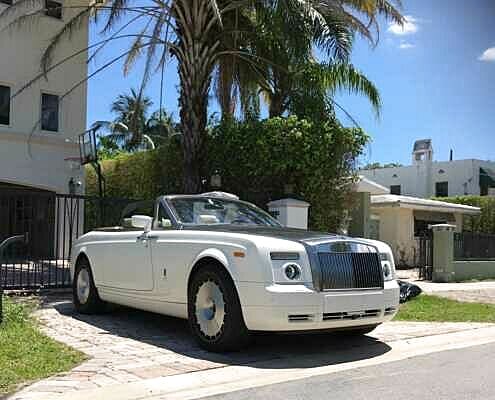 Rent Rolls Royce Phantom in Los Angeles