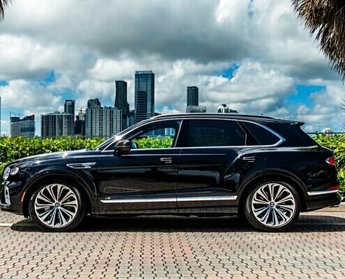 Rent Bentley Bentayga 2023 Black Rental in Los Angeles 2