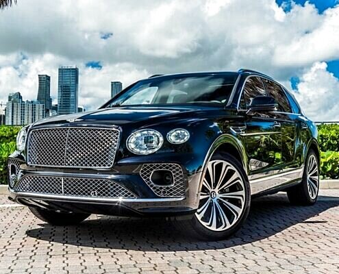 Bentley Bentayga 2023 Black Rental in Los Angeles 2