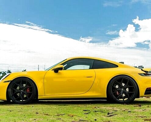 Porsche 911 Yellow 2022 Rental in Los Angeles 2