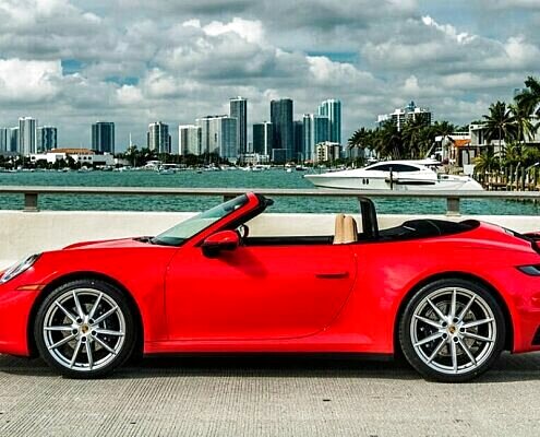 Rent Porsche 911 2021 Red in Los Angeles